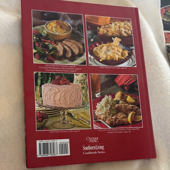 Southern Living 2004 Annual Recipes Cookbook - Yellow and Red Cover - Picture 3 of 3